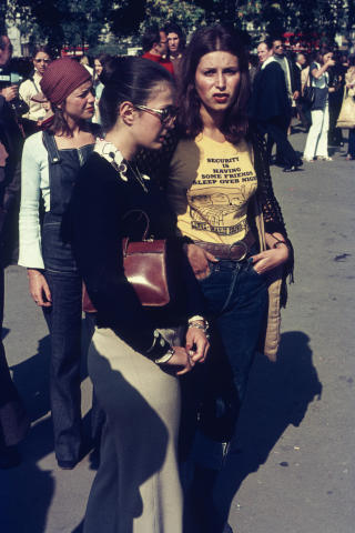 Z. Chiu 油彩画 女性の肖像 1972年 Yahoo!オークション - 【真作】【WISH】吉井忠「若い女」油彩 6