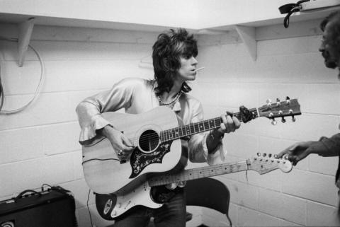 洋楽 Keith / Keith Richards Keith Richards and Jack Daniels, Backstage, 1972 | San Francisco