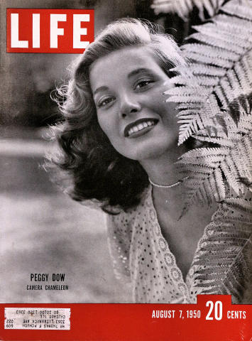 1958年発行の激レアなアンティーク雑誌【 ELLE 】1958 Elle | March 20, 1950 at Wolfgang's