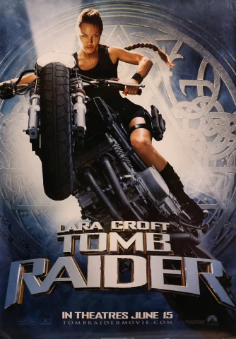  Lara Croft: Tomb Raider : Angelina Jolie, Jon Voight