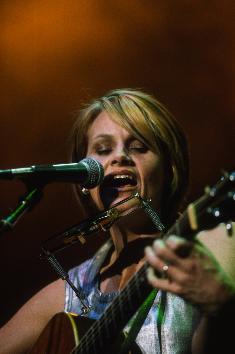 Shawn Colvin Vintage Concert Photo Fine Art Print at Wolfgang's