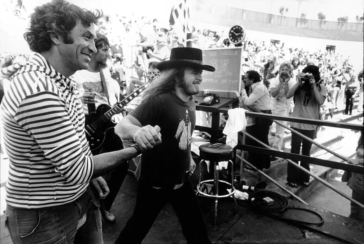 ronnie van zant style hat