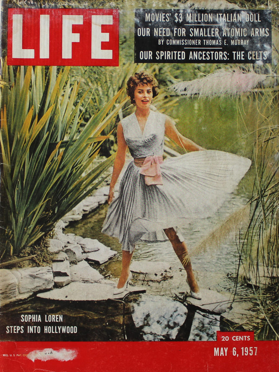 ca　Magazine　1965年 LIFE | May 6, 1957 at Wolfgang's