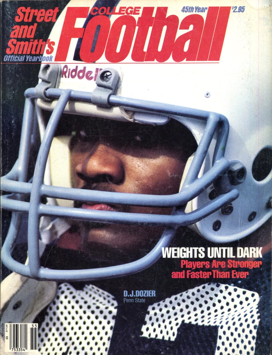 Street & Smith's College Football Yearbook | 1985 at Wolfgang's