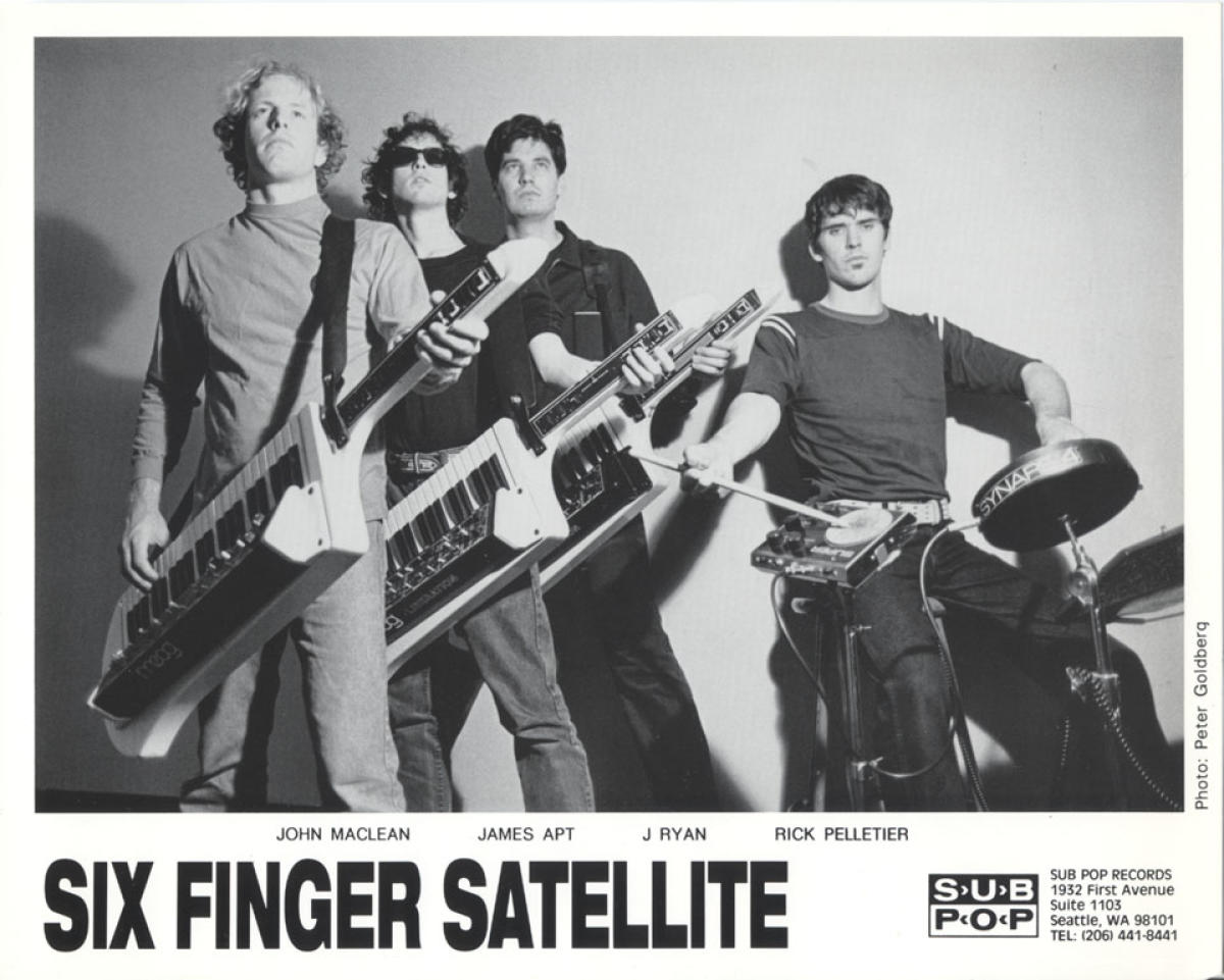 six finger satellite tour